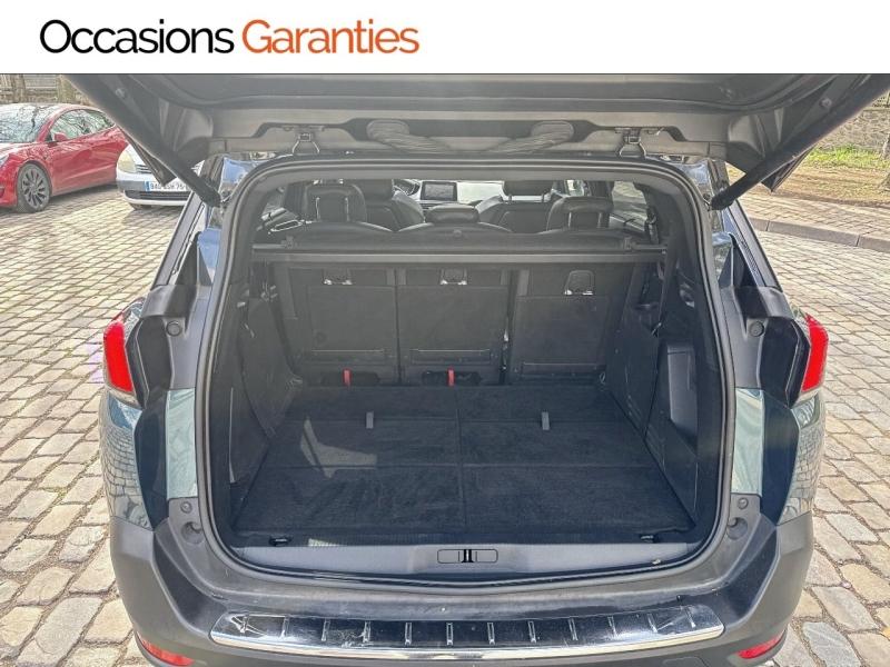 Voitures occasions PEUGEOT 5008 GT Paris
