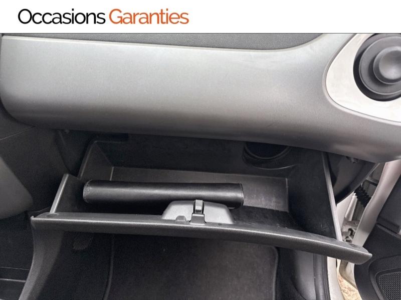 Voitures occasions TOYOTA AYGO x-play Paris