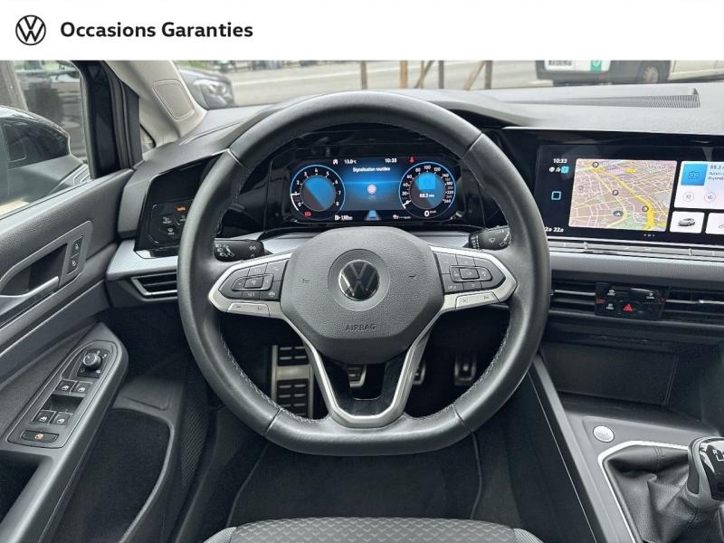 Voitures occasions VOLKSWAGEN GOLF Active Paris