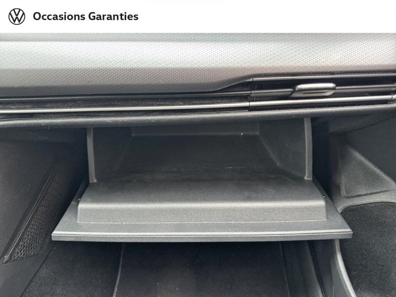 Voitures occasions VOLKSWAGEN GOLF Active Paris