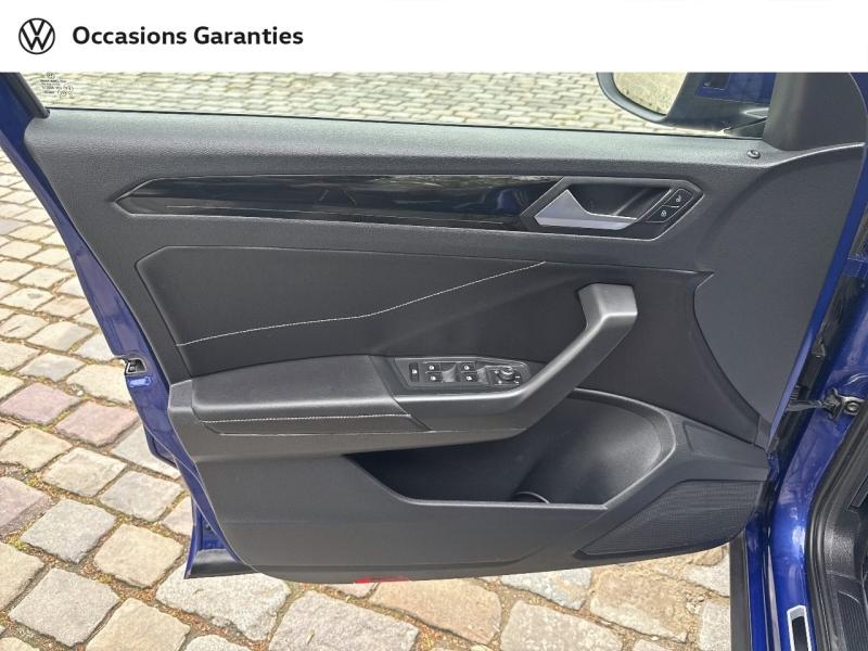 Voitures occasions VOLKSWAGEN T-ROC R-Line Paris