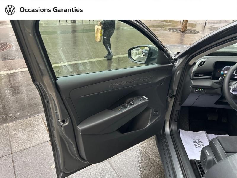 Voitures occasions VOLKSWAGEN T-ROC Style Paris