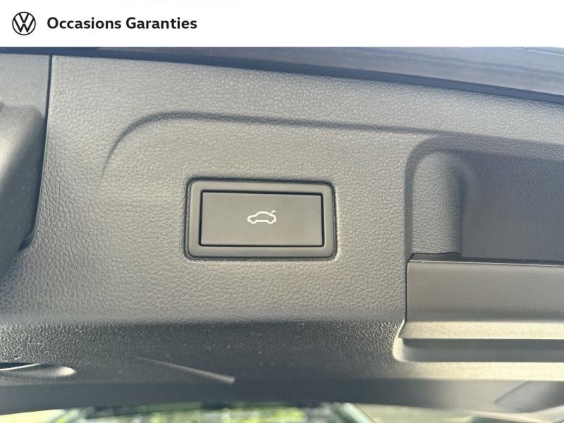 Voitures occasions VOLKSWAGEN TOURAN Active Paris