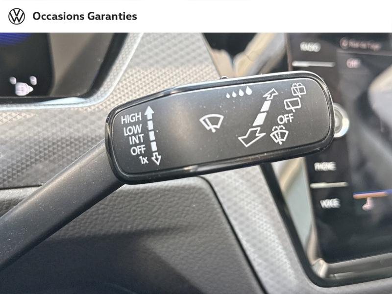 Voitures occasions VOLKSWAGEN TOURAN Active Paris