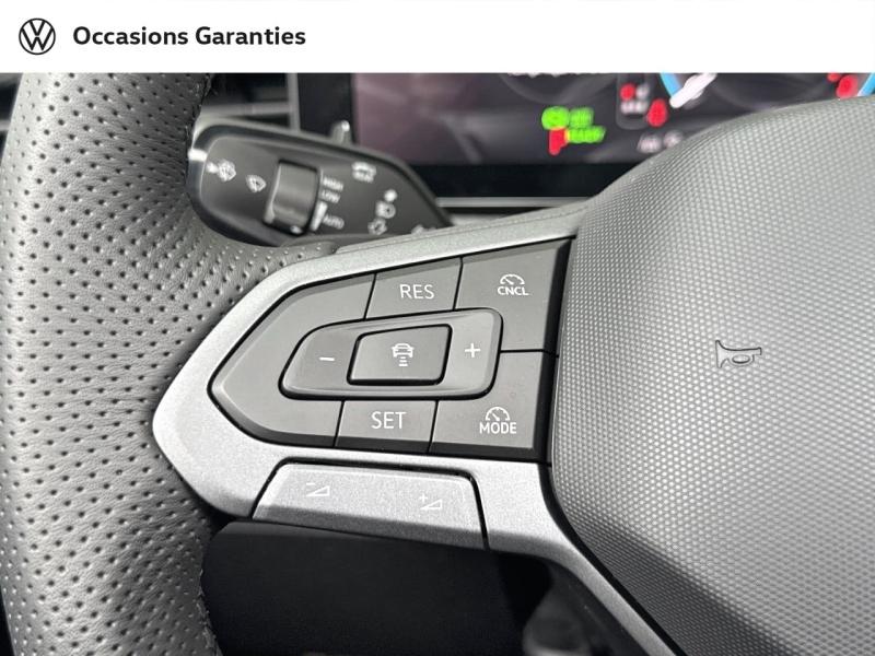 Voitures occasions VOLKSWAGEN T-ROC R-Line Paris
