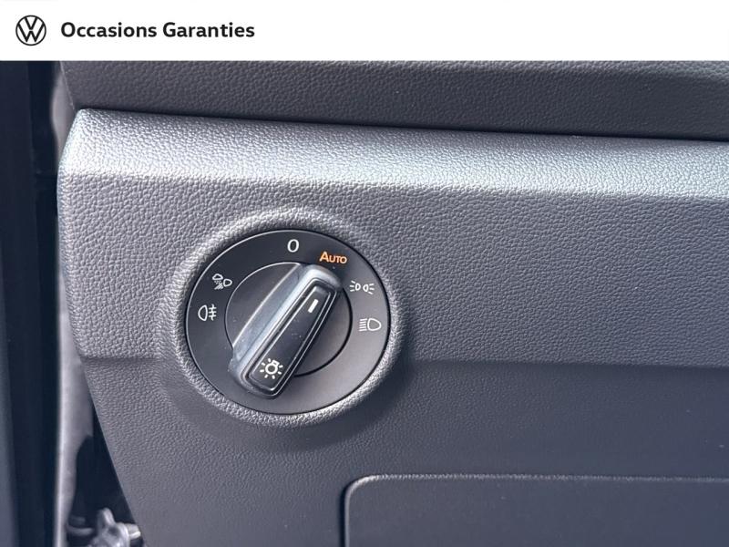 Voitures occasions VOLKSWAGEN T-ROC Life Plus Paris