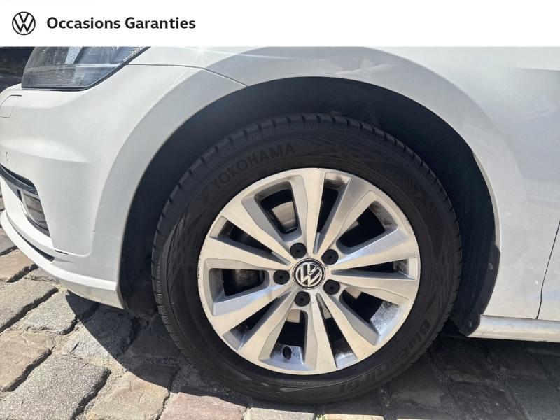 Voitures occasions VOLKSWAGEN GOLF First Edition Paris