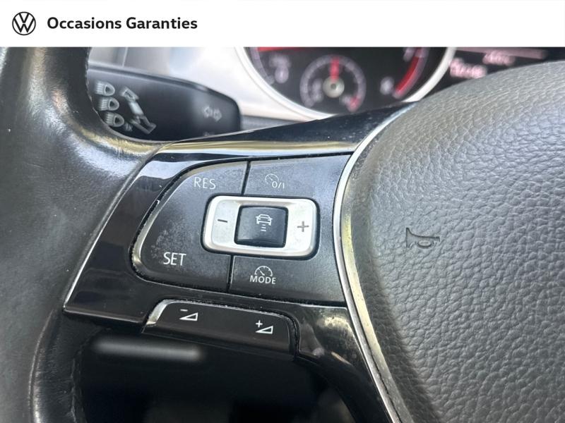 Voitures occasions VOLKSWAGEN GOLF First Edition Paris