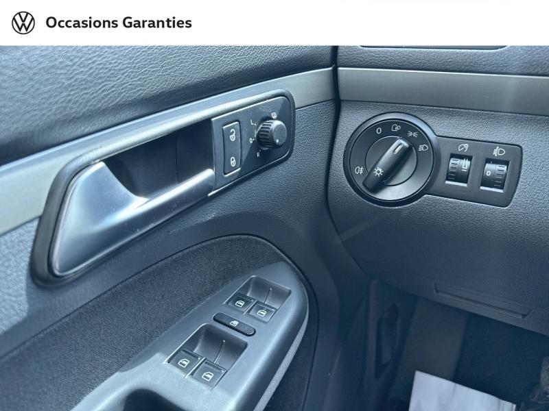 Voitures occasions VOLKSWAGEN TOURAN Confort Paris