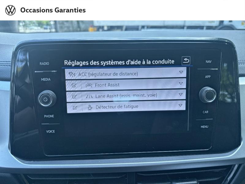 Voitures occasions VOLKSWAGEN T-ROC Life Paris