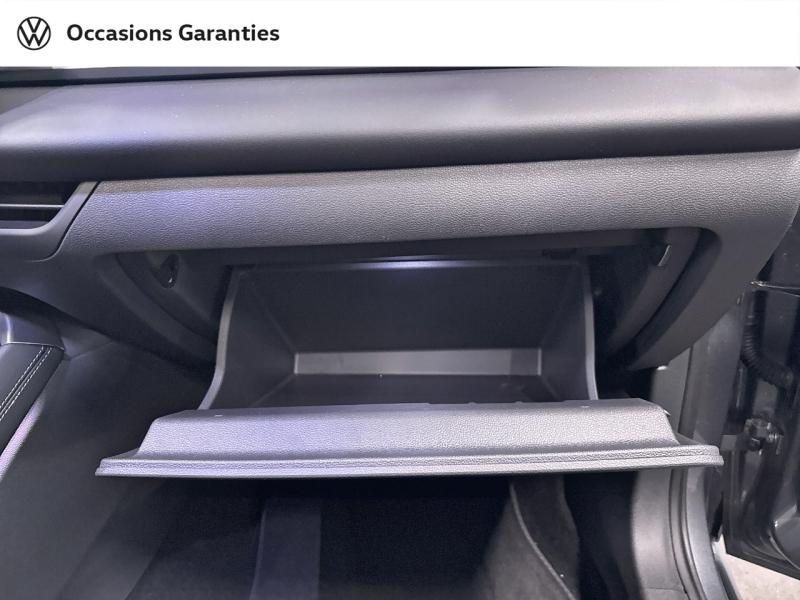Voitures occasions VOLKSWAGEN T-ROC R-Line Paris