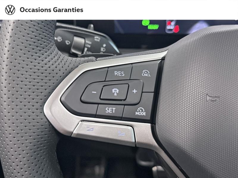 Voitures occasions VOLKSWAGEN T-ROC R-Line Paris