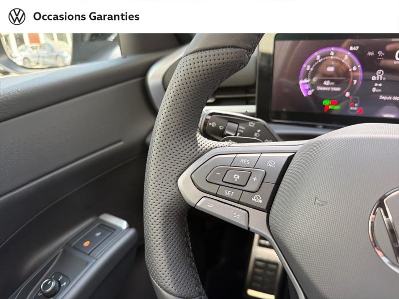 Voitures occasions VOLKSWAGEN T-ROC R-Line Paris