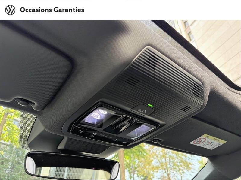 Voitures occasions VOLKSWAGEN T-ROC R-Line Paris