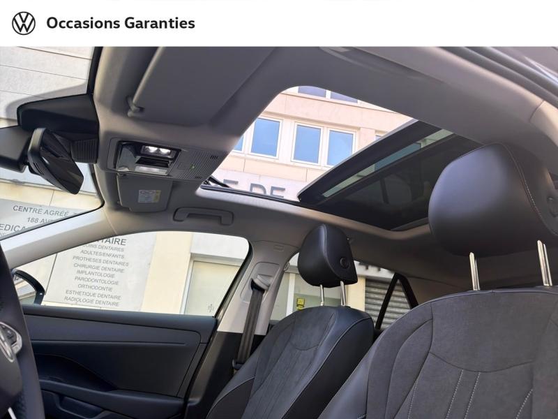 Voitures occasions VOLKSWAGEN T-ROC Style Paris