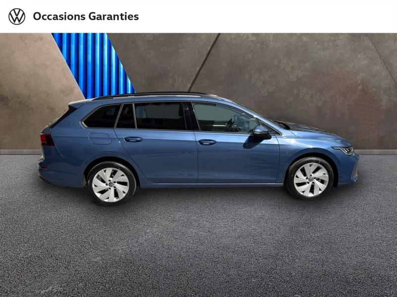 Voitures occasions VOLKSWAGEN Golf SW Life Plus Paris