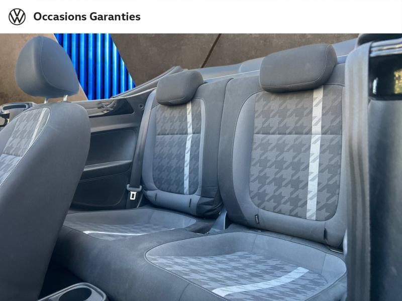 Voitures occasions VOLKSWAGEN Coccinelle Cabriolet Design Paris