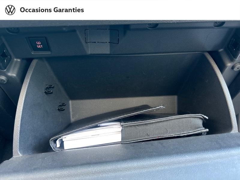 Voitures occasions VOLKSWAGEN Coccinelle Cabriolet Design Paris