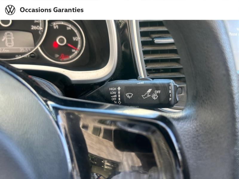 Voitures occasions VOLKSWAGEN Coccinelle Cabriolet Design Paris
