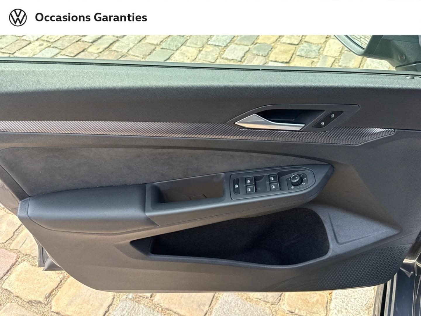 Voitures occasions VOLKSWAGEN GOLF R-Line Edition Paris