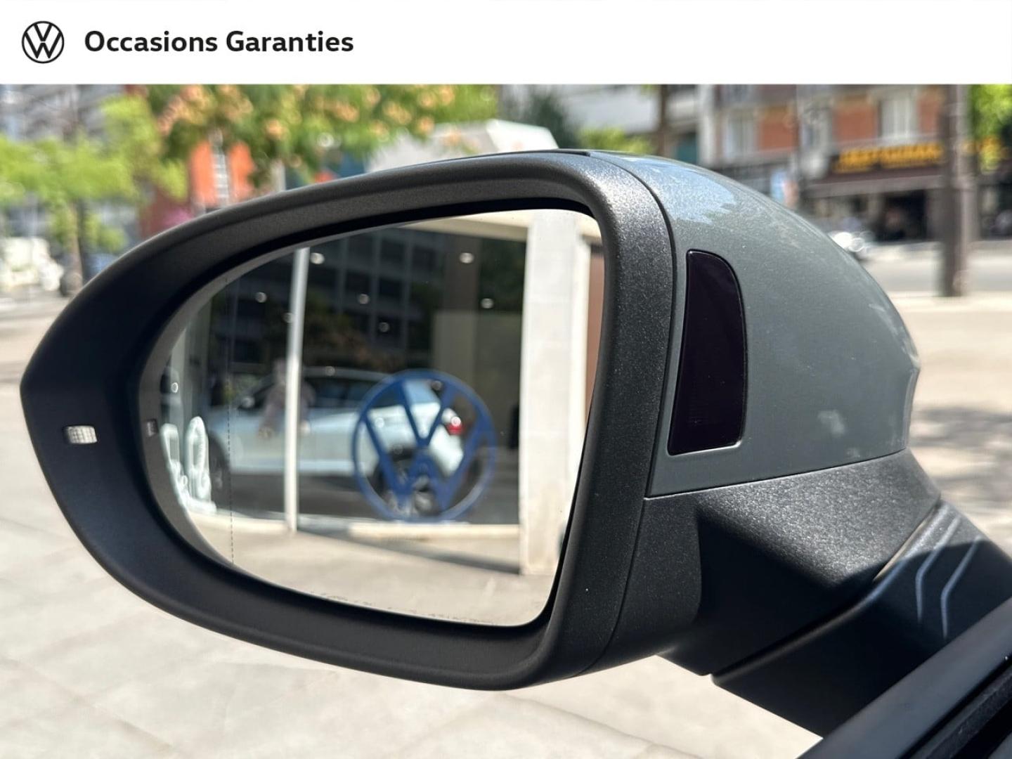 Voitures occasions VOLKSWAGEN GOLF R-Line Edition Paris