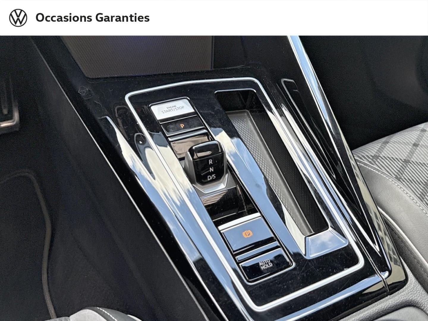 Voitures occasions VOLKSWAGEN GOLF R-Line Paris