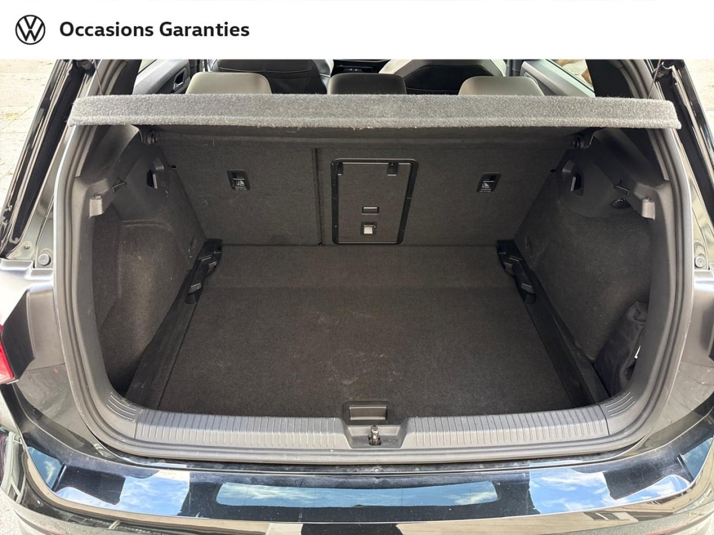 Voitures occasions VOLKSWAGEN GOLF R-Line Paris