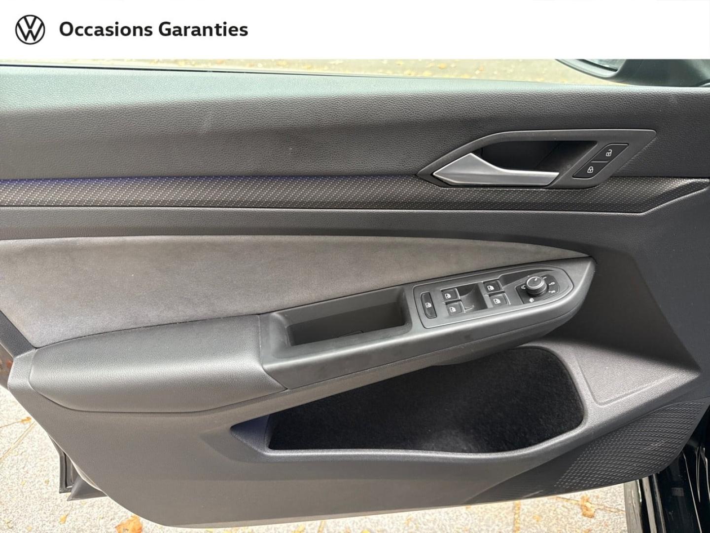 Voitures occasions VOLKSWAGEN GOLF R-Line Paris