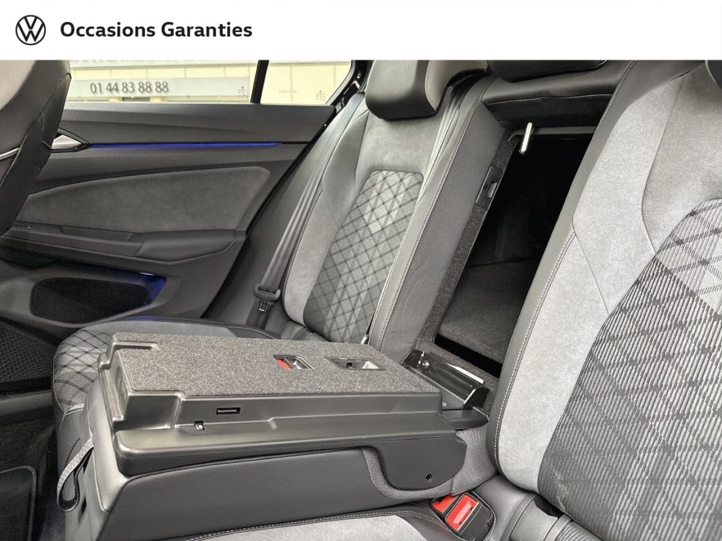 Voitures occasions VOLKSWAGEN GOLF R-Line Paris