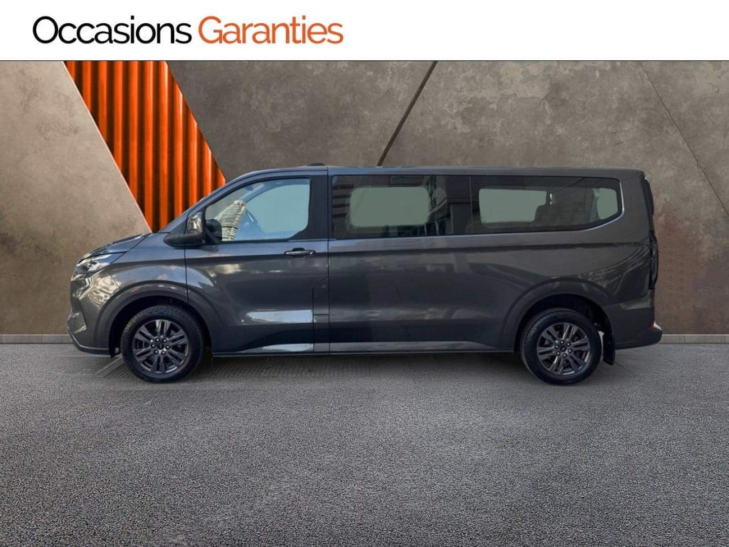 Voitures occasions FORD Tourneo Custom Titanium Paris