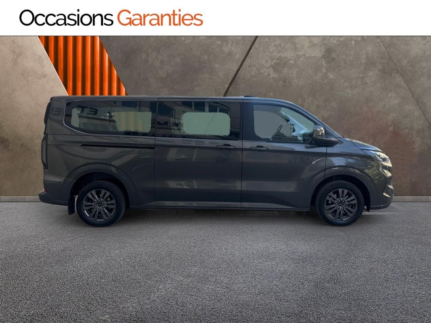 Voitures occasions FORD Tourneo Custom Titanium Paris