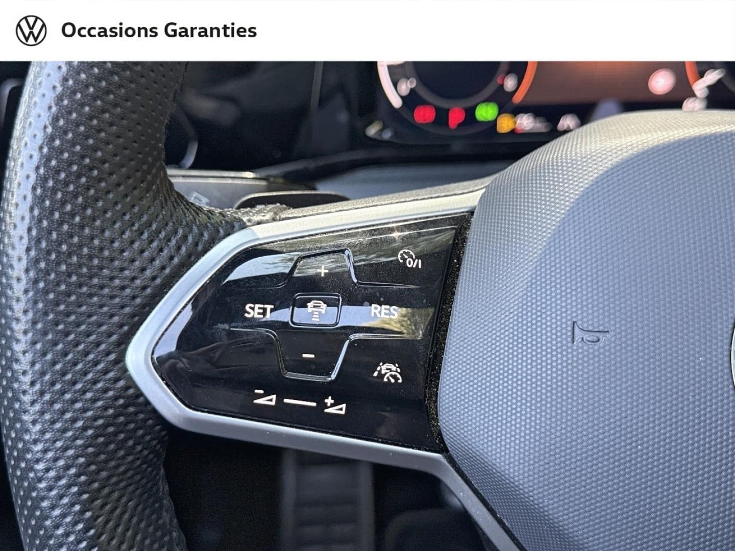 Voitures occasions VOLKSWAGEN GOLF R-Line Paris