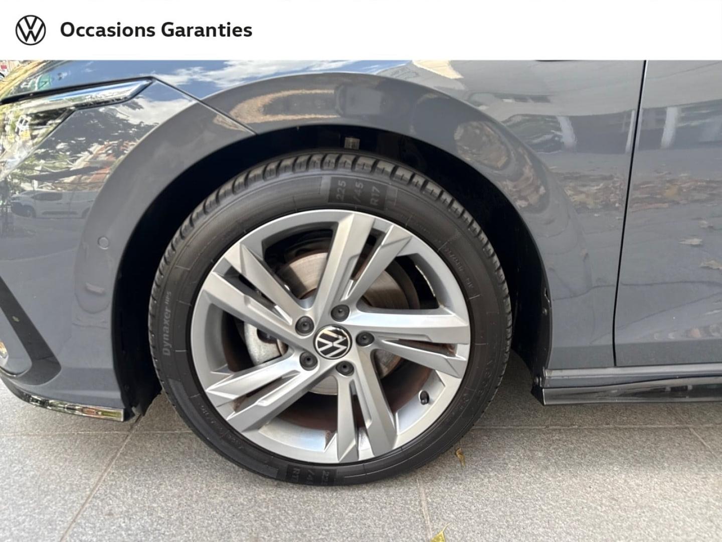Voitures occasions VOLKSWAGEN GOLF R-Line Paris