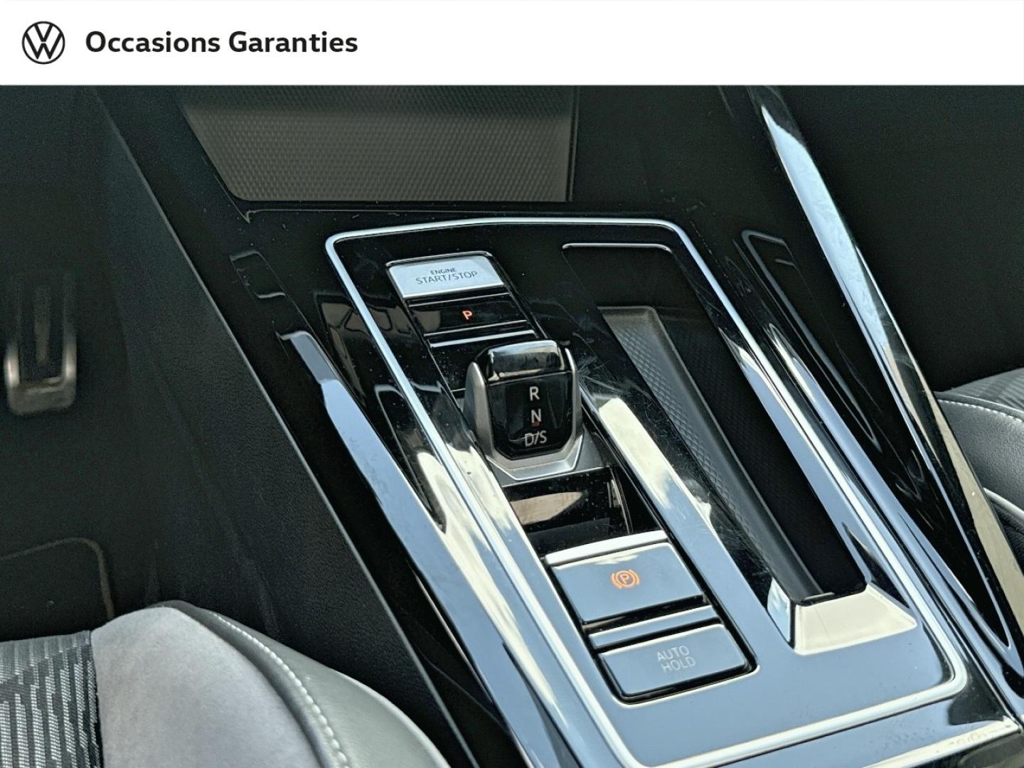Voitures occasions VOLKSWAGEN GOLF R-Line Paris