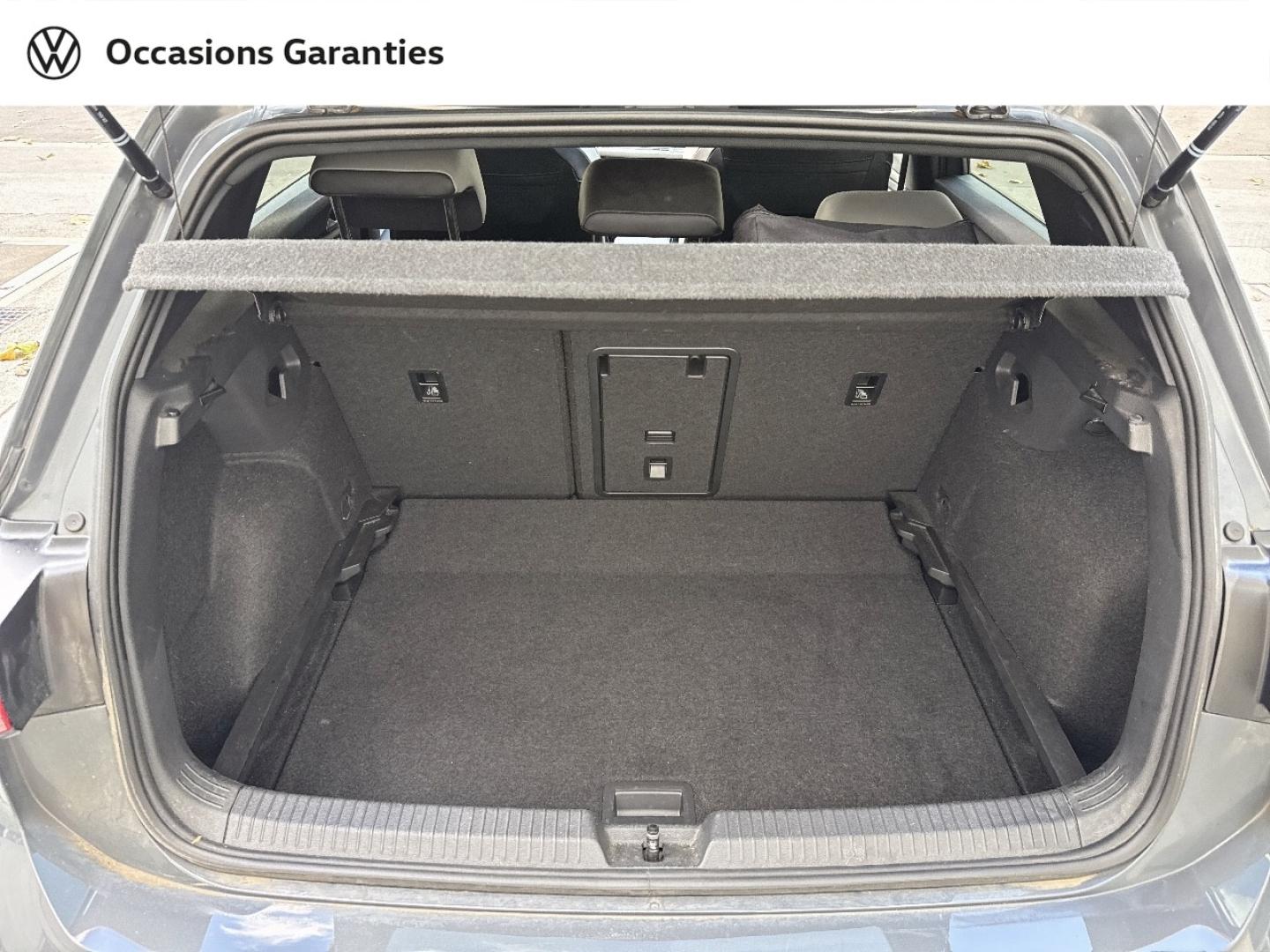Voitures occasions VOLKSWAGEN GOLF R-Line Paris