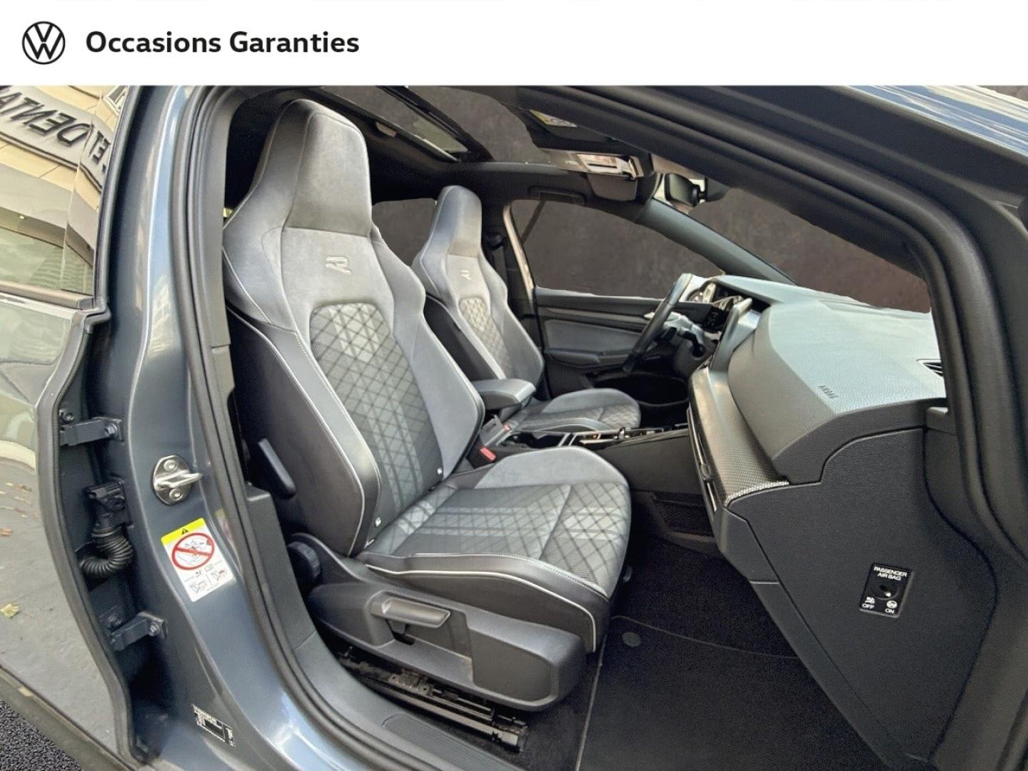 Voitures occasions VOLKSWAGEN GOLF R-Line Paris
