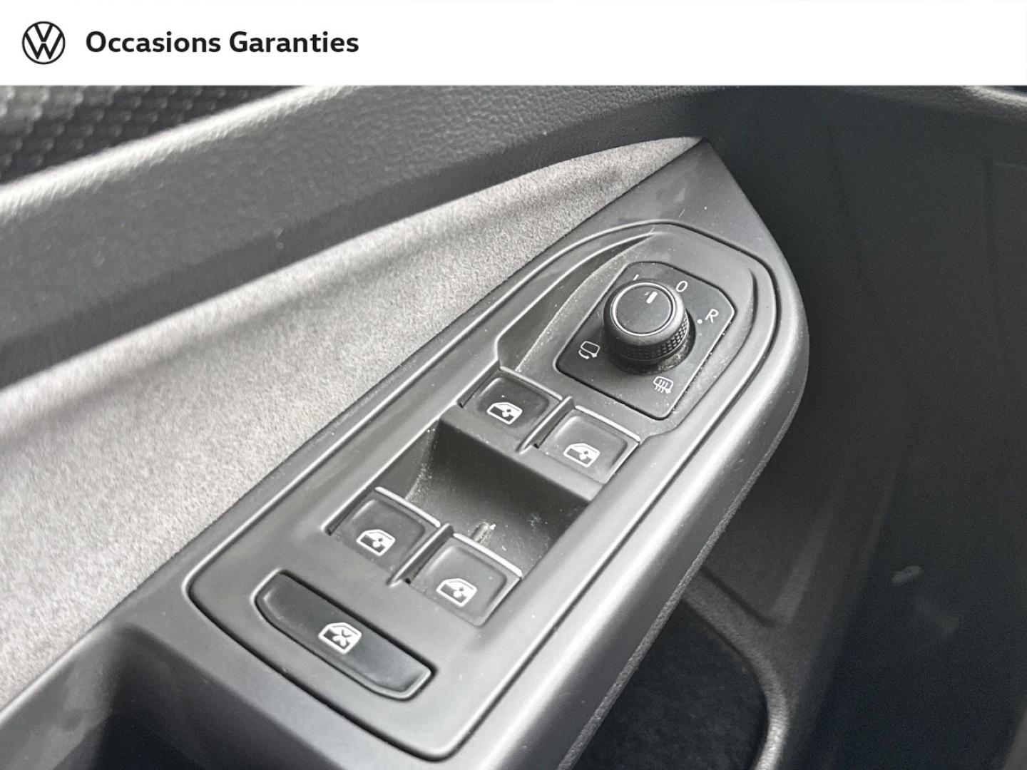 Voitures occasions VOLKSWAGEN GOLF R-Line Paris