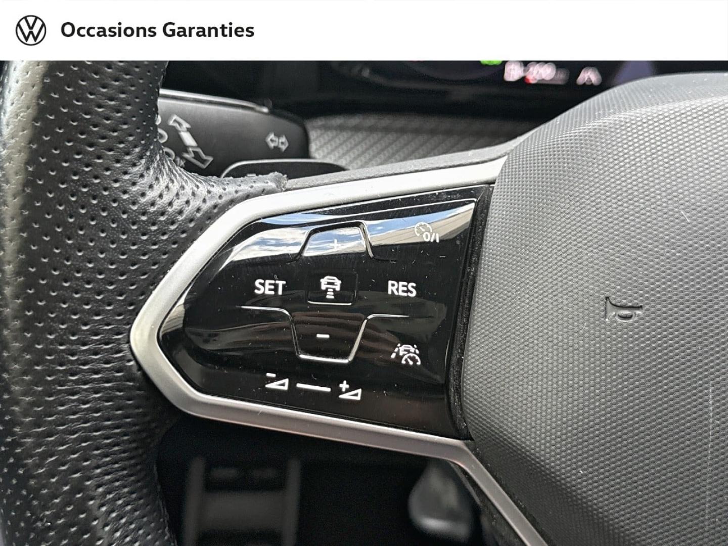 Voitures occasions VOLKSWAGEN GOLF R-Line Paris