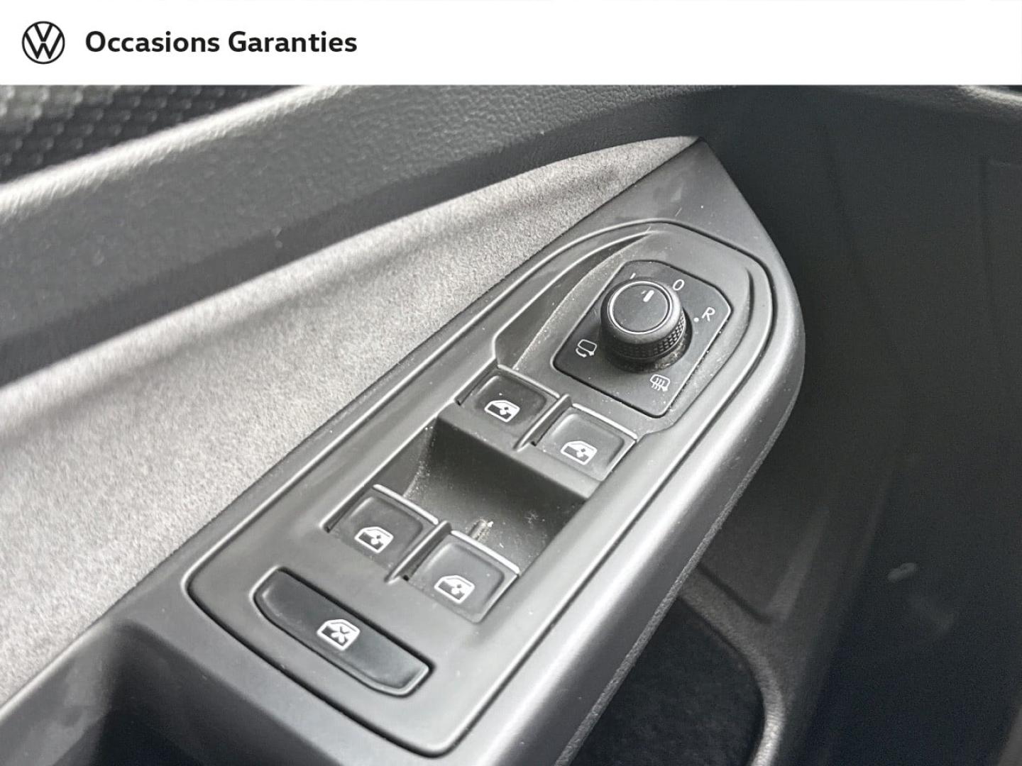 Voitures occasions VOLKSWAGEN GOLF R-Line Paris