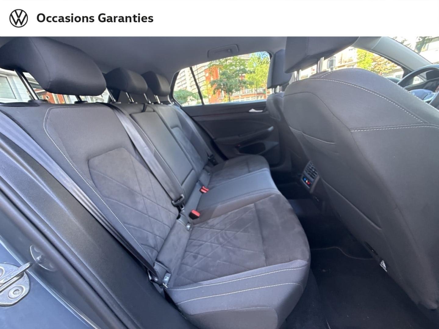 Voitures occasions VOLKSWAGEN GOLF Style Paris