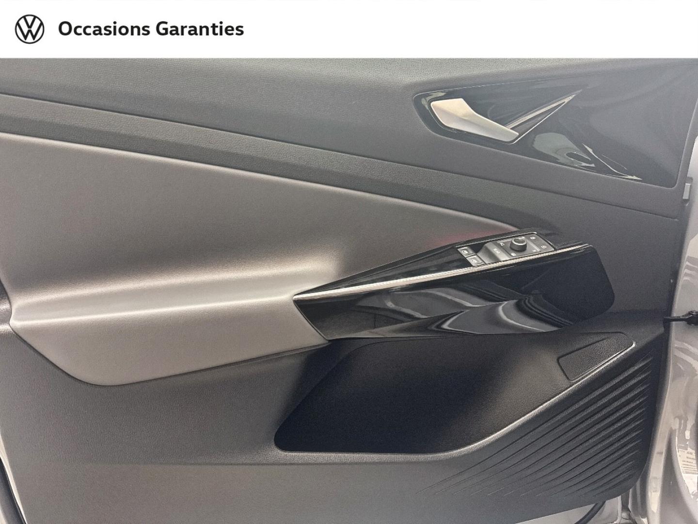Voitures occasions VOLKSWAGEN ID.4 Life Plus Paris