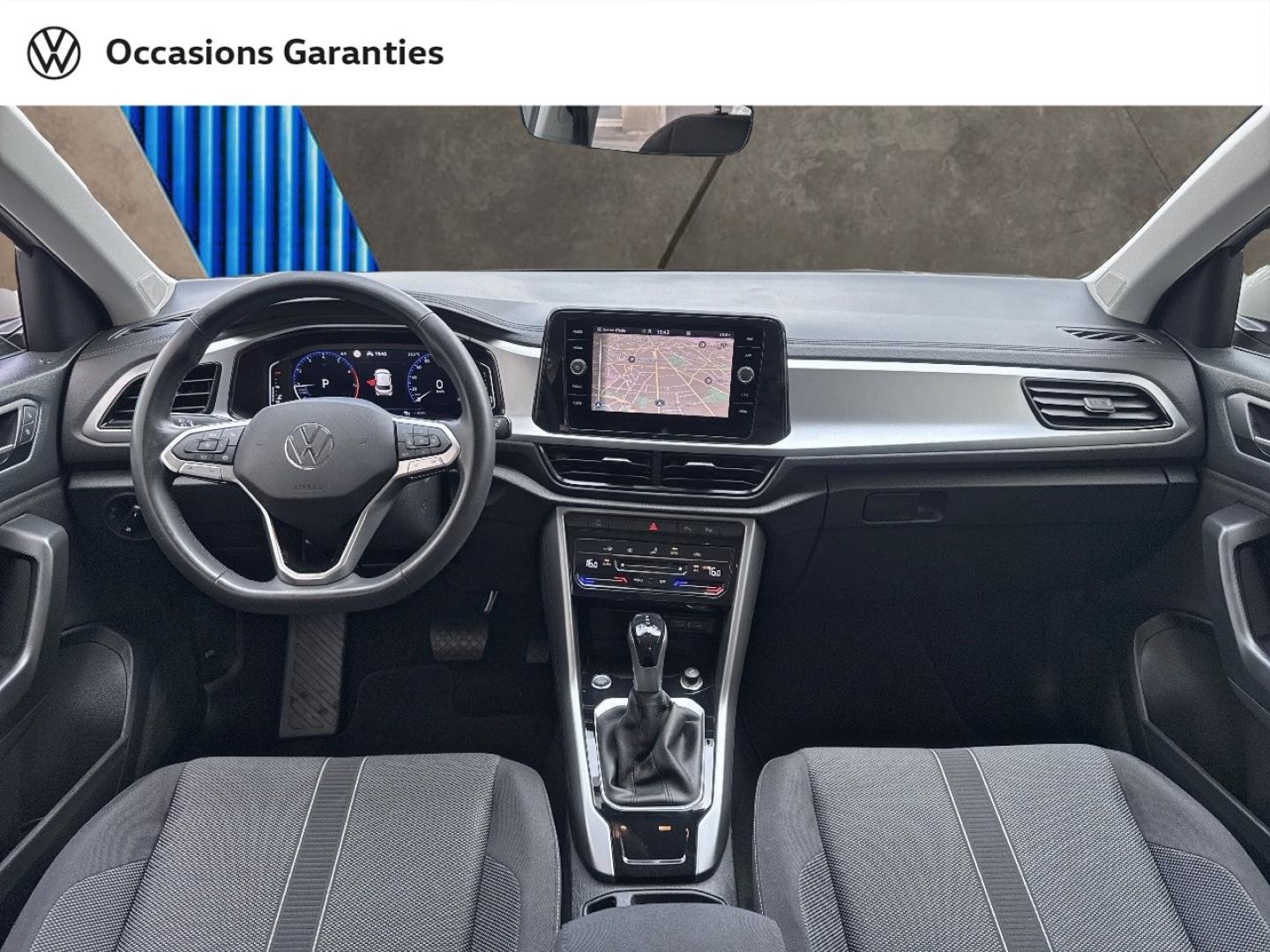 Voitures occasions VOLKSWAGEN T-ROC Life Plus Paris