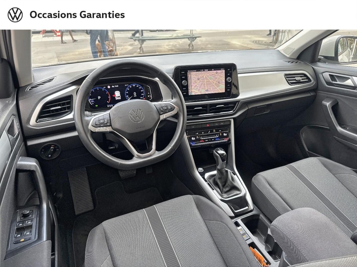 Voitures occasions VOLKSWAGEN T-ROC Life Plus Paris