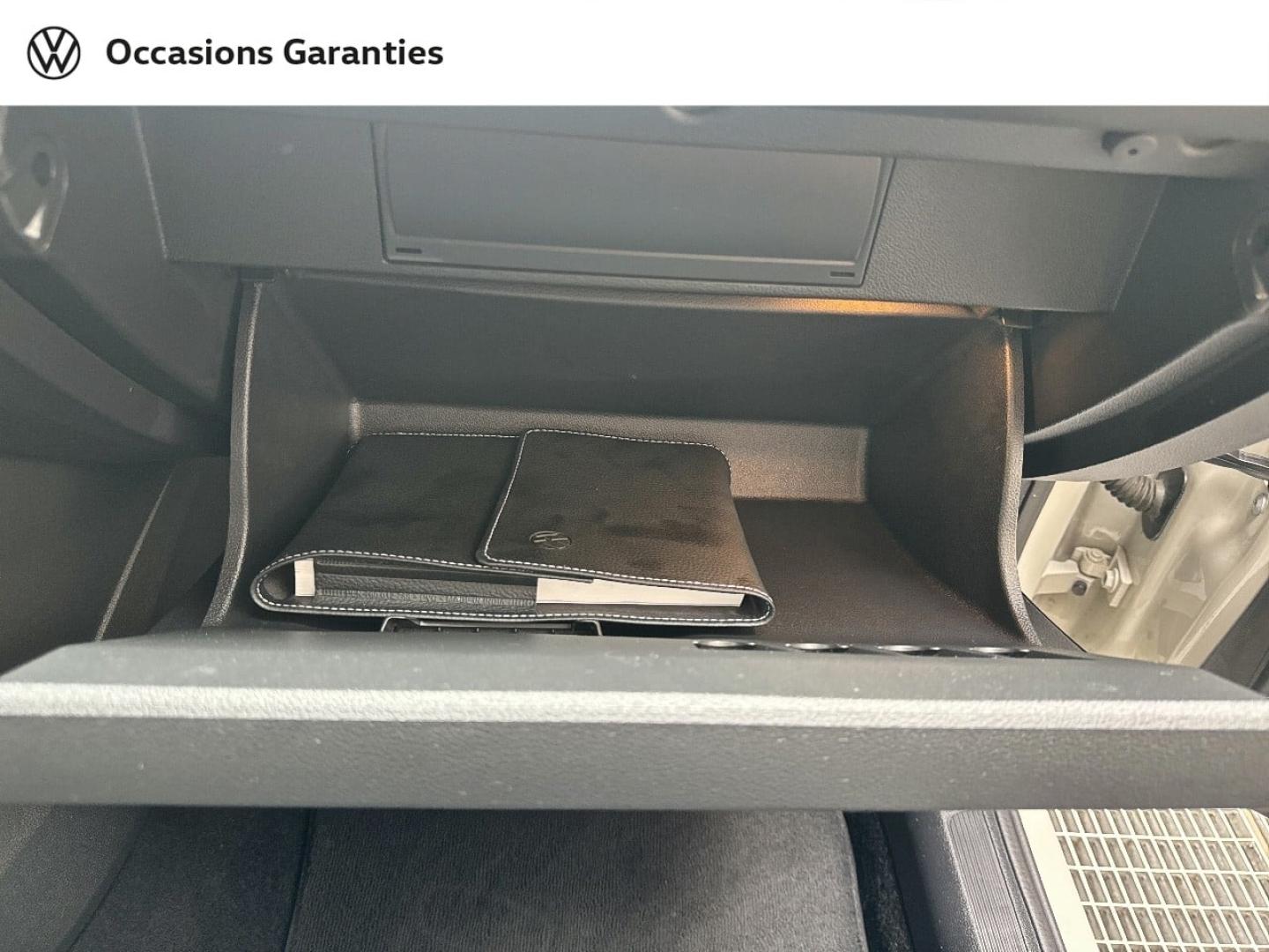 Voitures occasions VOLKSWAGEN T-ROC Life Plus Paris