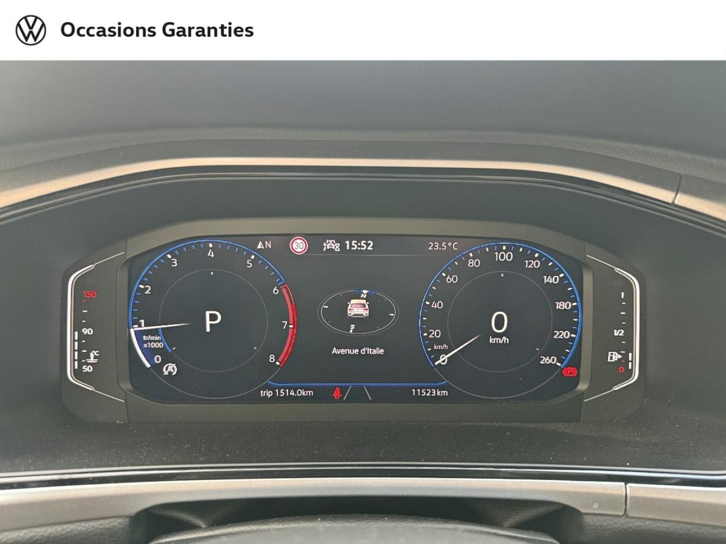 Voitures occasions VOLKSWAGEN T-ROC Life Plus Paris