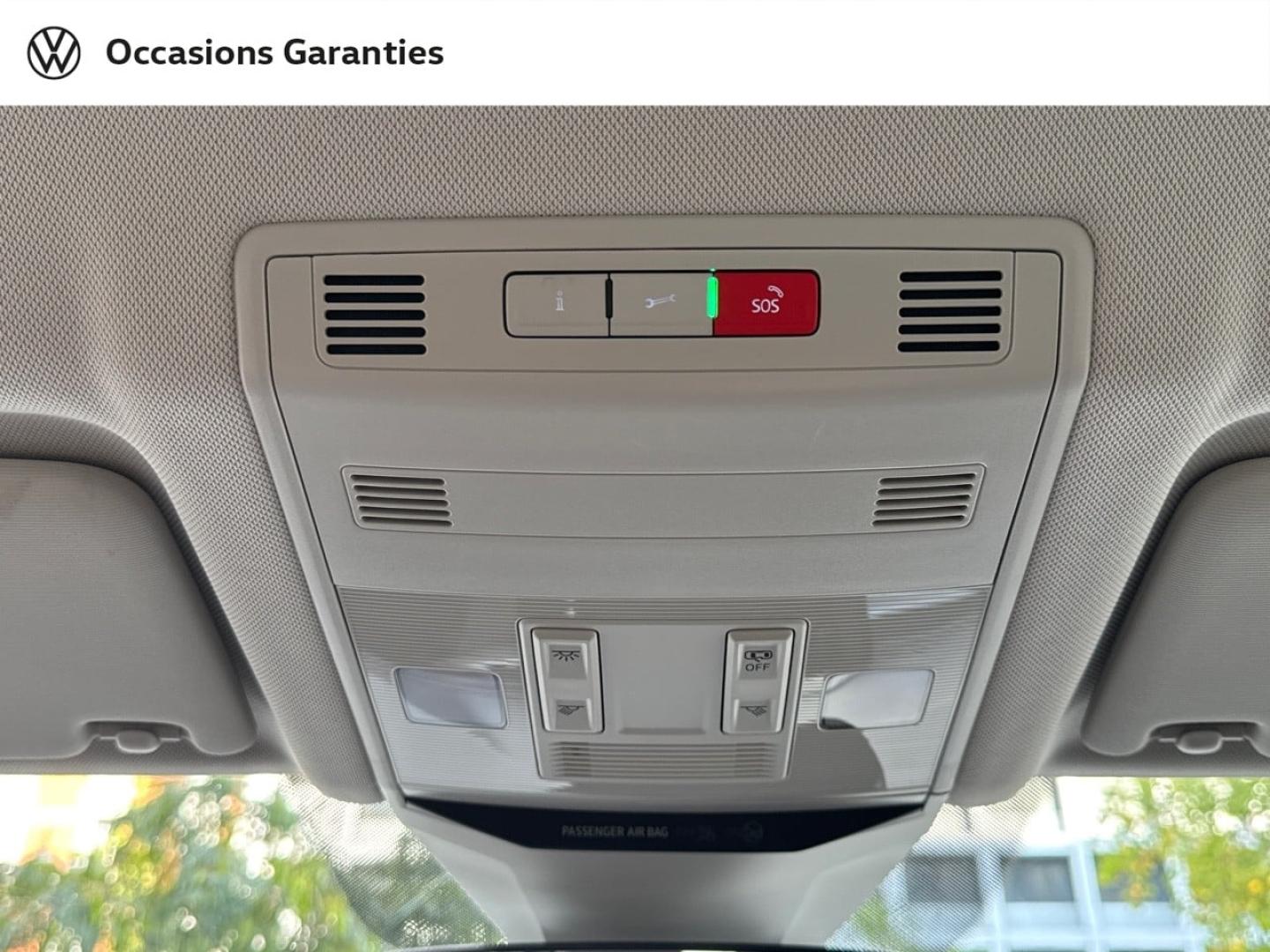 Voitures occasions VOLKSWAGEN T-ROC Life Plus Paris
