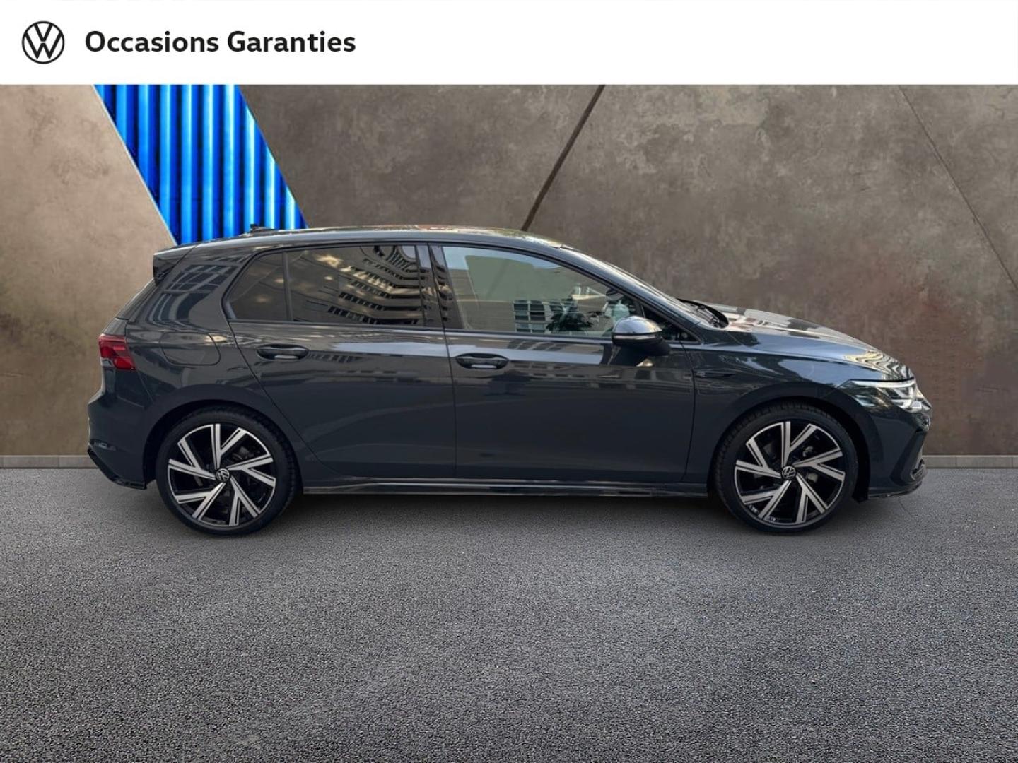 Voitures occasions VOLKSWAGEN GOLF R-Line Paris