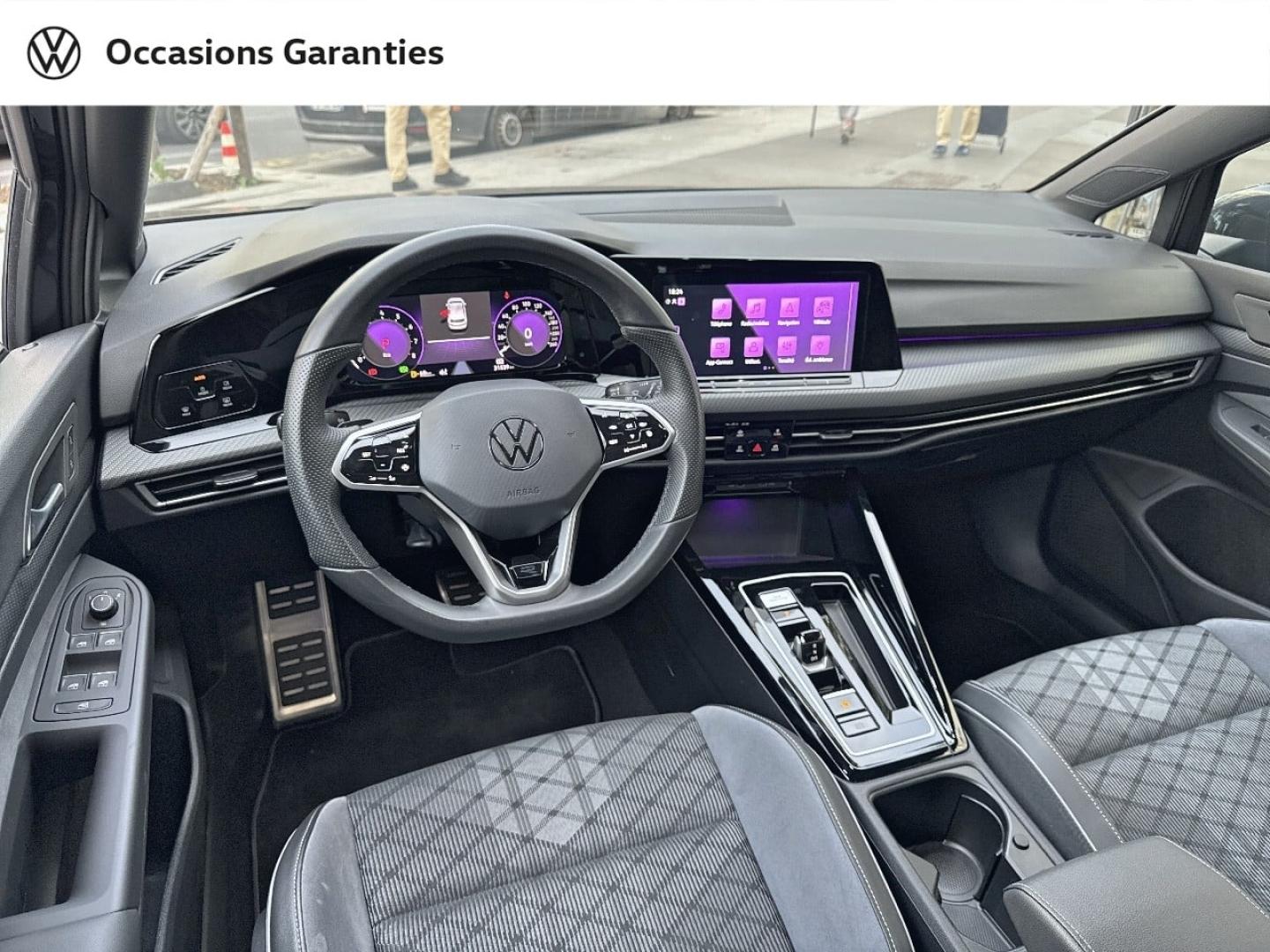 Voitures occasions VOLKSWAGEN GOLF R-Line Paris