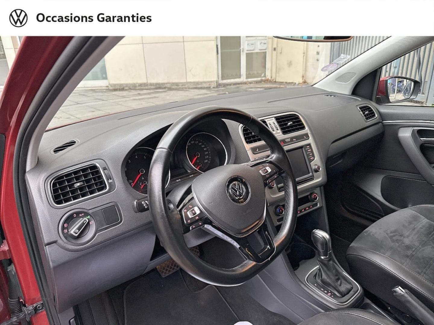 Voitures occasions VOLKSWAGEN POLO Carat Paris