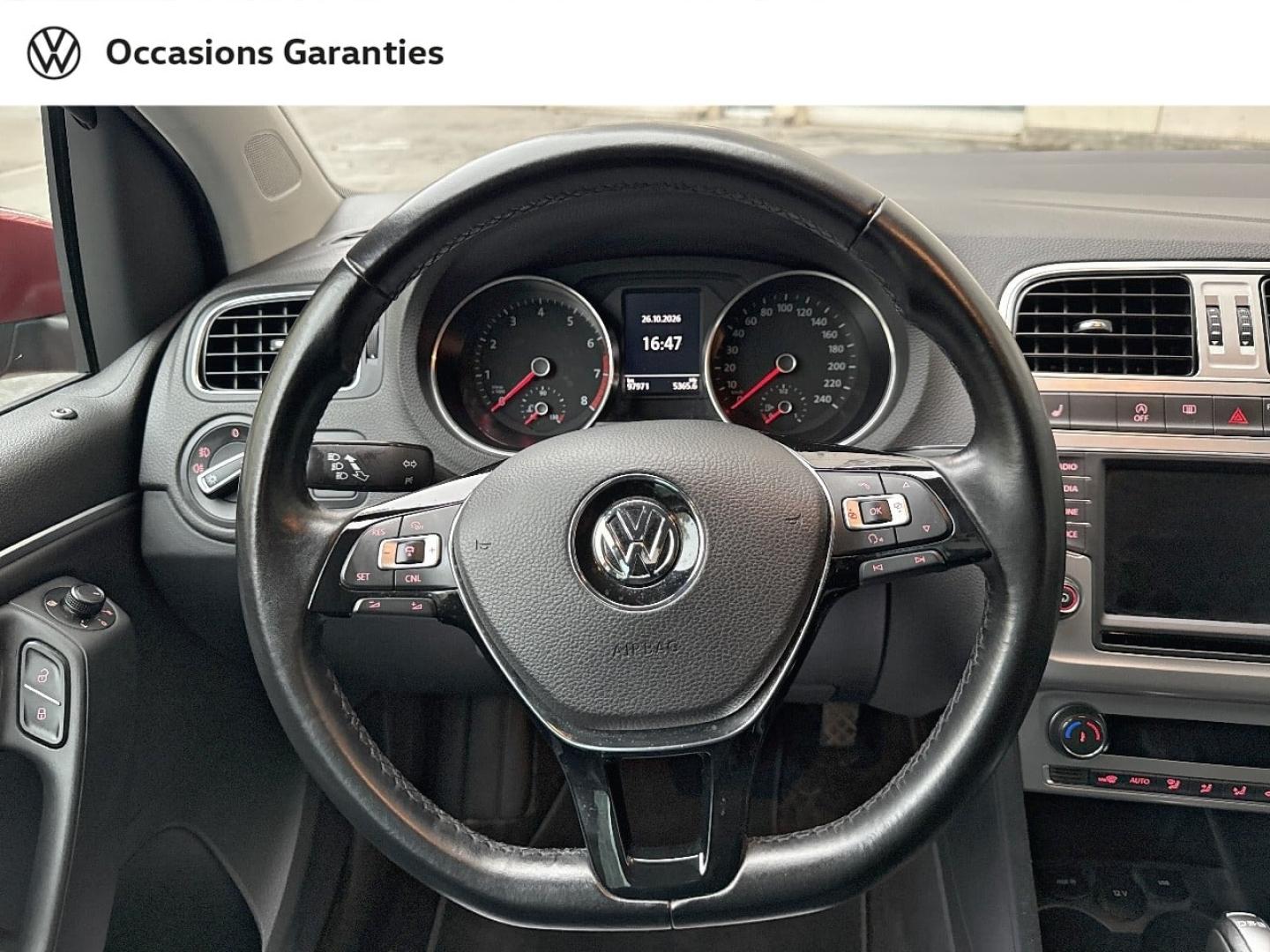 Voitures occasions VOLKSWAGEN POLO Carat Paris